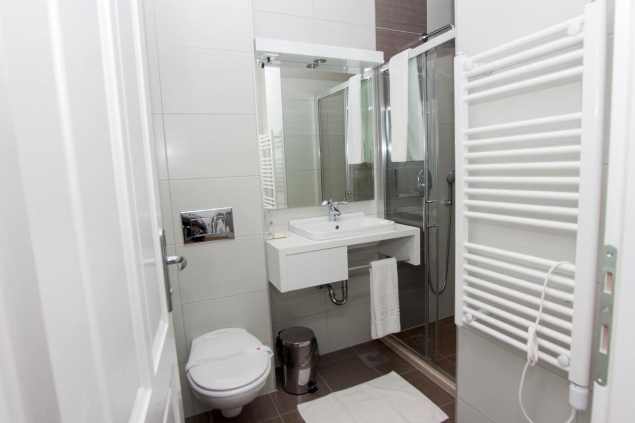 Hotel Villa Milas Mostar Exterior photo
